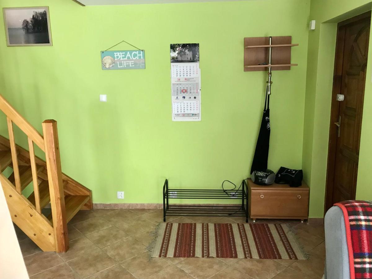 Zolty Domek Nad Jeziorem Lubniewice Extérieur photo